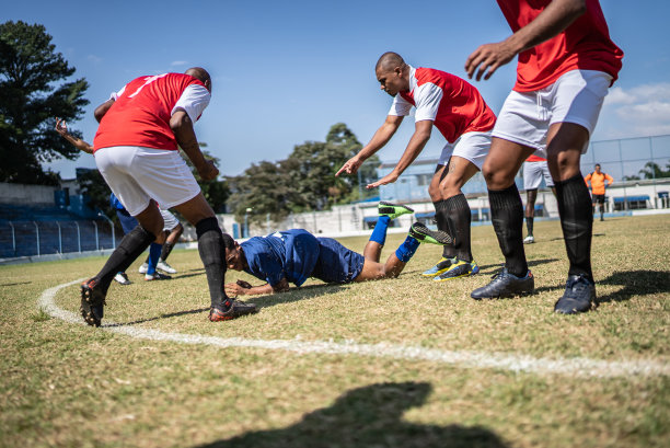 逼近榜首 逼近榜首