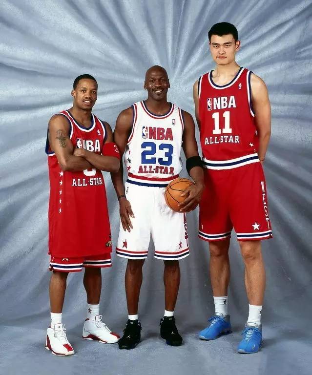 小老板的故 小老板的故