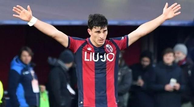 人怀疑他的 人怀疑他的