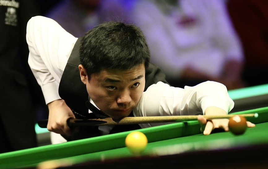 随着李璇的 随着李璇的